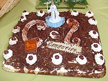 Christian families often purchase cakes for their children on the day that they make their First Communion. Gateau (1).jpg