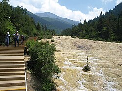 黄龍風景区