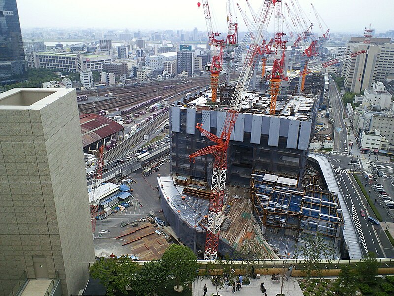 File:Grand Front Osaka001.JPG