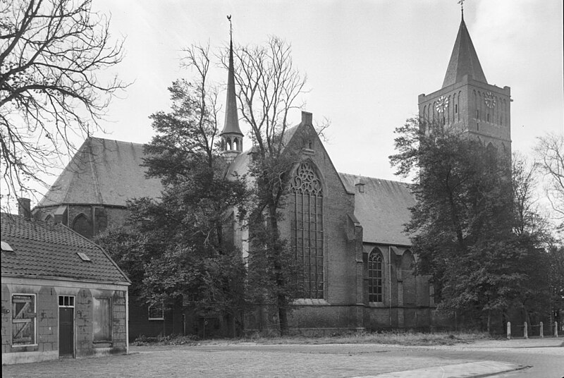 File:Grote- of Sint-Jereonskerk vanuit het noord-westen - Noordwijk-Binnen - 20169524 - RCE.jpg