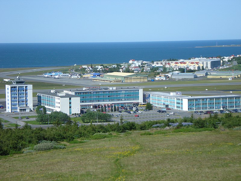 Fichier:Hótel Loftleiðir - panoramio.jpg