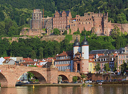 Heidelberg Schloss Alte Brücke 20100626.jpg