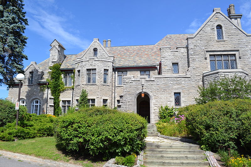 File:Hull, Québec, Château Monsarrat - 3,1.JPG
