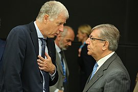 Informal meeting of environment ministers. Round table Hans Bruyninckx and Karmenu Vella (35084207913).jpg