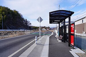 公車站月台（2024年2月）