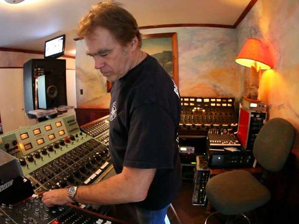 John Hanlon working on Neil Young & Crazy Horse album Americana (Photo by Ben Johnson, Courtesy of Shakey Pictures, 2012).