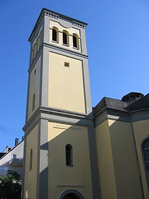 Köln-Mülheim Friedenskirche.jpg