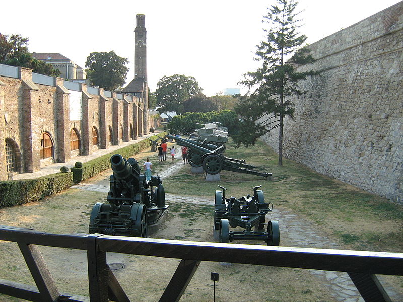 File:Kalemegdan 2013 10.jpg