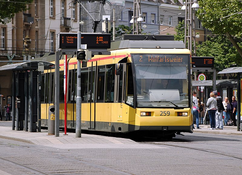 File:Karlsruhe - Siemens GT6-70D-N - AVG 259 - 2019-05-19 11-14-40.jpg