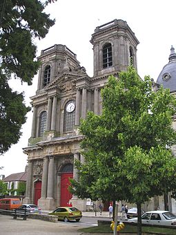 Кафедральный собор von Langres.jpg 