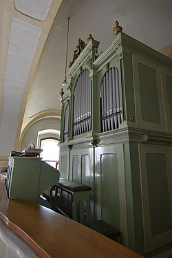 Katholische Pfarrkirche Bernstein im Burgenland Interior 10.jpg