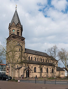 Kirche-St-Anna-Ratingen-Lintdorf-2016.jpg