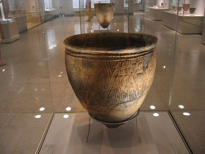 File:Korea-Neolithic.age-Pot-01.jpg