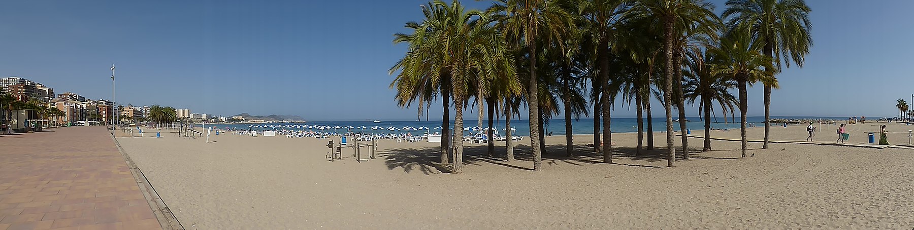 La plage de villajoiosa - panoramio (3).jpg
