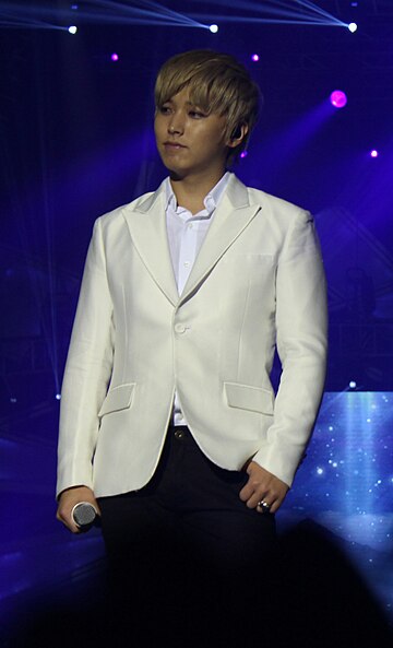 File:Lee Sungmin.jpg