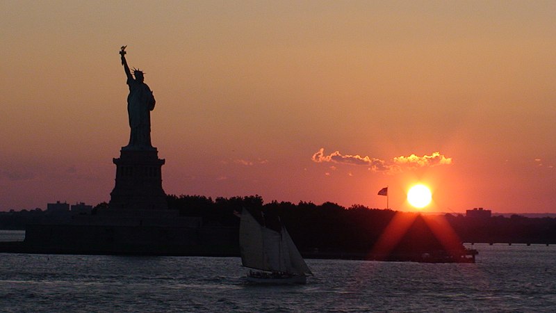 File:Liberty Sunset - panoramio.jpg