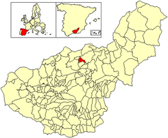Extensão do município na província.