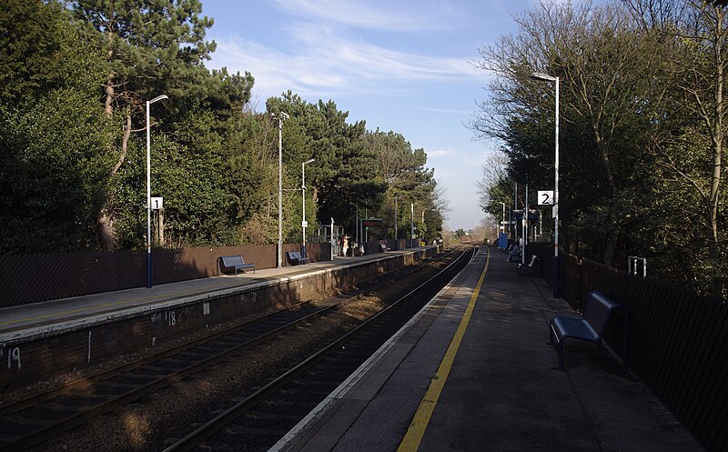 File:Long Eaton railway station MMB 03.jpg