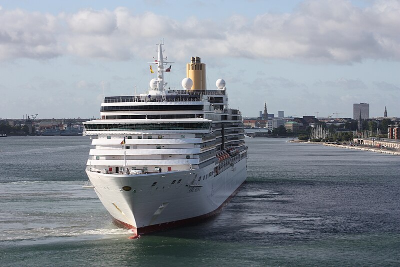 File:MS Arcadia in Copenhagen 2009 20090818 15.JPG