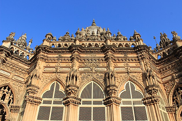 Mahabat Maqbara, Junagadh, Gujarat Photographer: Vijay Barot