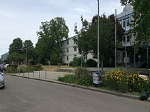 Max Plank Gymnasium Karlsruhe.jpg