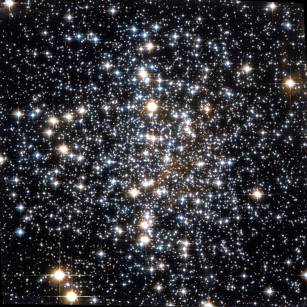 Messier 4 (HST)