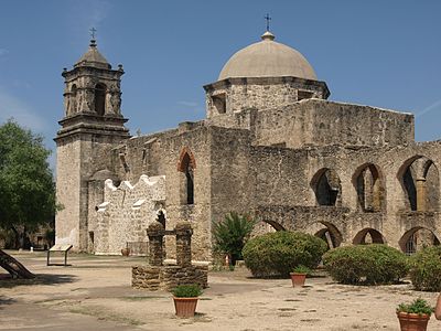 Mission San José y San Miguel de Aguayo, Texas Photograph: Gillfoto