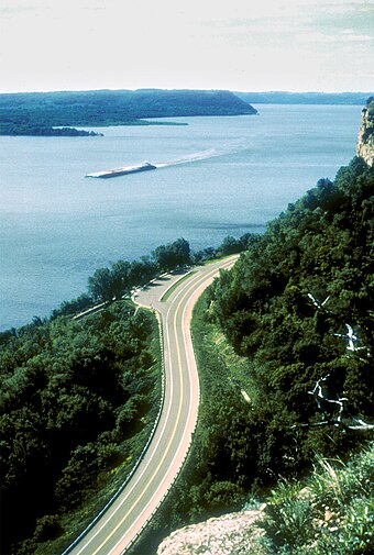 Great River Road in Wisconsin near Lake Pepin (2005)