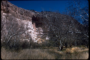 Montezuma Castle National Monument MOCA1990.jpg