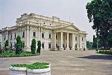 Montgomery Hall (Quaid-e-Azam-biblioteko) de Usman Ghani.jpg