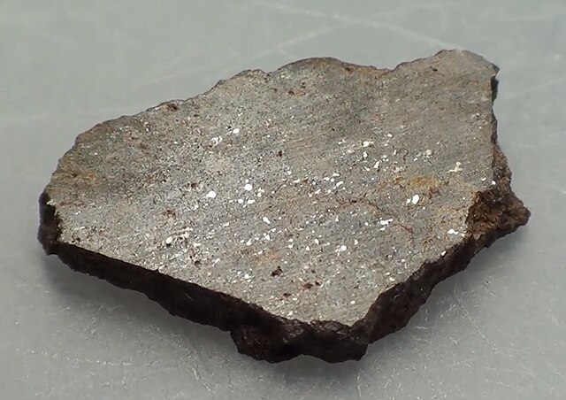 Besoin de votre aide pour identification 640px-NWA_Chondrite