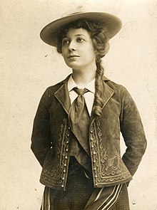 Olive May, stage actress (SAYRE 6934).jpg