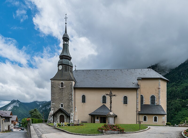 File:Our Lady church in Bellevaux 01.jpg