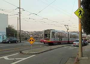 Outbound train at San Jose and Mount Vernon, October 2017.JPG