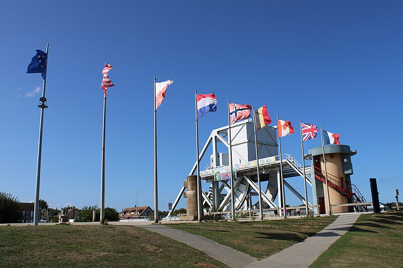 File:Pegasus Bridge 10.jpg