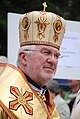 Biskup katolicki obrządku wschodniego w mitrze