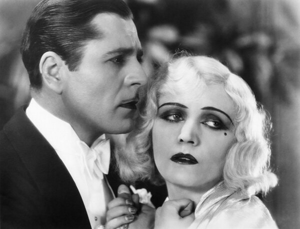 Negri with Warner Baxter in a publicity still for Three Sinners (1928)