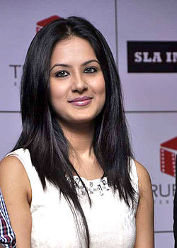 Pooja Bose1.jpg