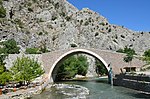 Pozantı Ak Köprü, old stone bridge restored in various periods, Cappadocia, Turkey (37552274866).jpg