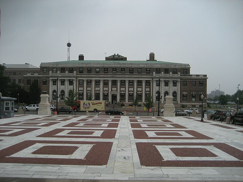 File:RIDOT building Providence RI 20 June 2007 seen from Statehouse.jpg