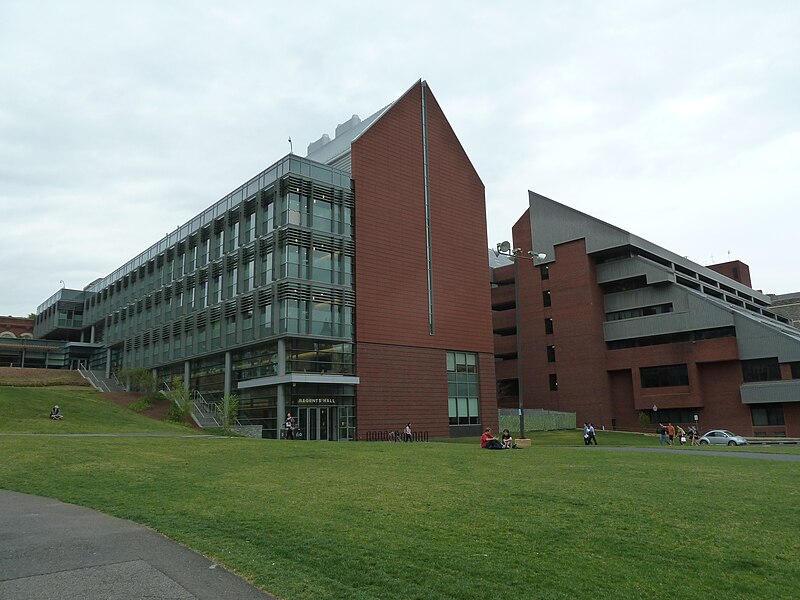 File:Regents Hall, Georgetown University.JPG