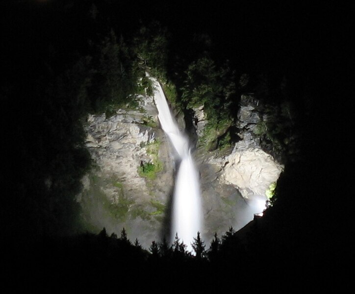 File:Reichenbachfall 2007.jpg