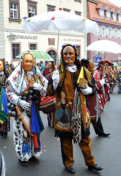 File:Rottweil Fasnet 2012 060.jpg