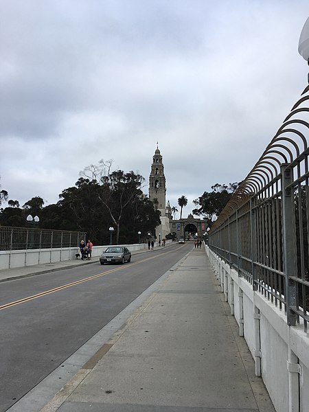 File:San Diego (35841488641).jpg