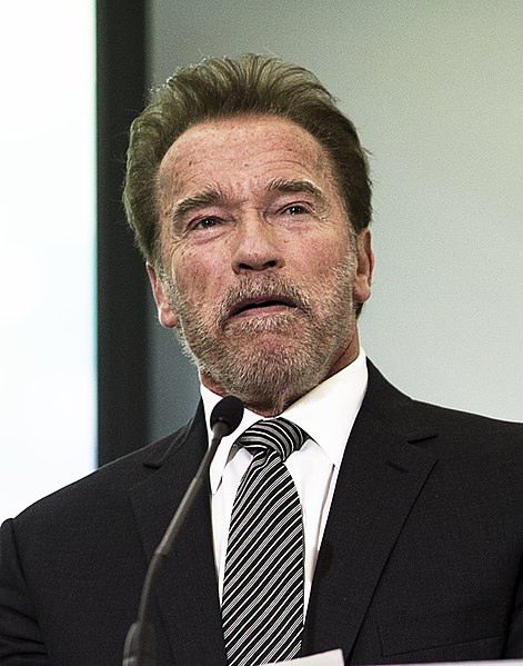 File:Schwarzenegger Dec 2015.jpg