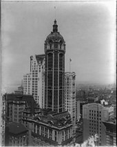 The Singer Building, the original temporary home of the Downtown Athletic Club Singer Tower, New York City LCCN2002711803.jpg