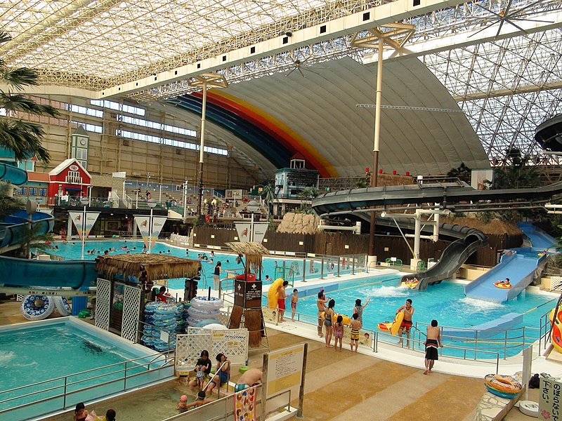 File:Spa Resort Hawaiians Water Park. E.JPG