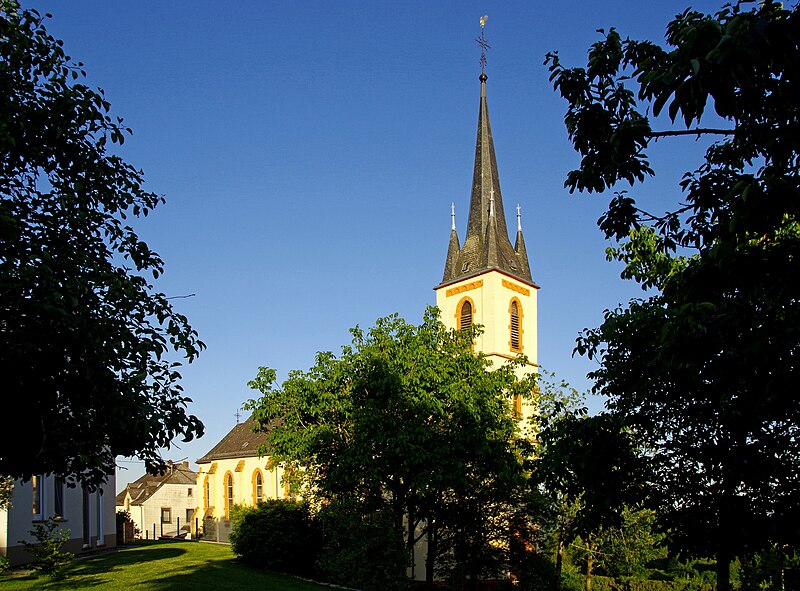 File:St. Jakobus der Ältere (Rodershausen) 04.jpg