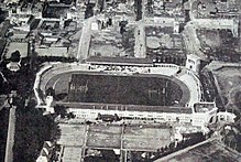 Letecký snímek olympijského stadionu.