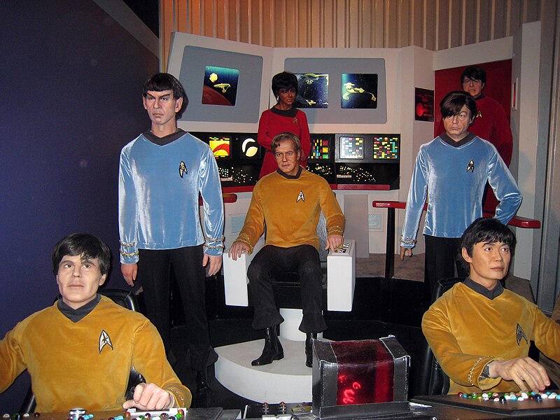 File:Star Trek Crew.jpg